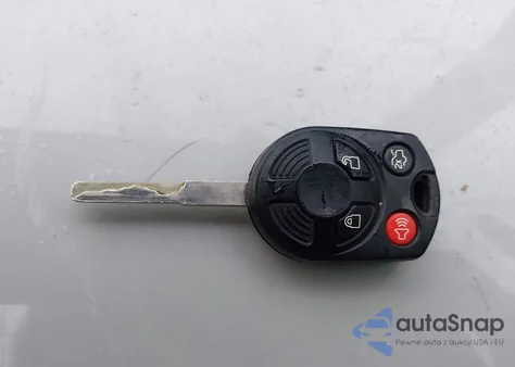 2016 Ford Focus Se z USA, uszkodzony, nr VIN 1FADP3K2XGL205126